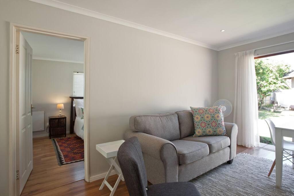 Sunbird Apartment *